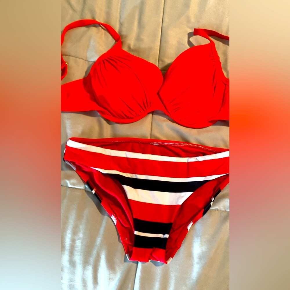 Bikini sz 34D/small